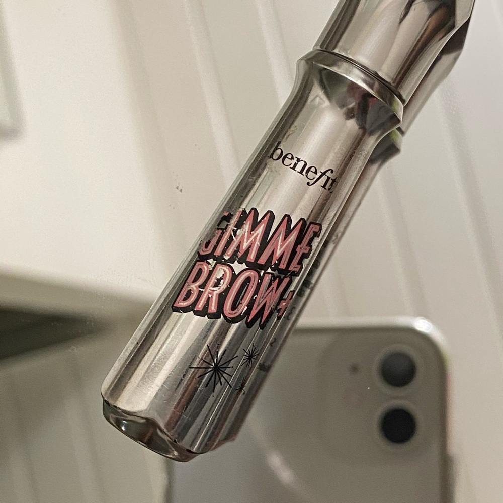 Eyebrow product/ tinted brow gel